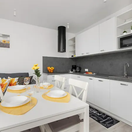 Sopockie Z Parkingiem Przy Plazy I Molo By Renters