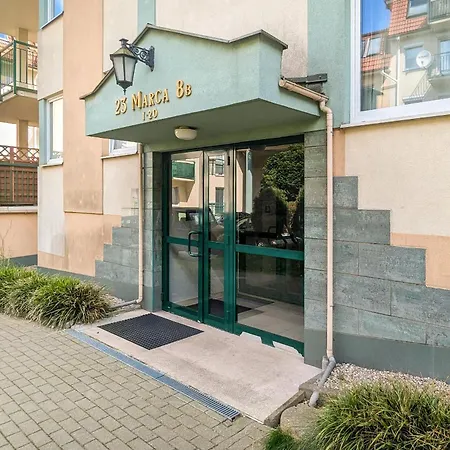 Sopockie Z Parkingiem Przy Plazy I Molo By Renters * Сопот