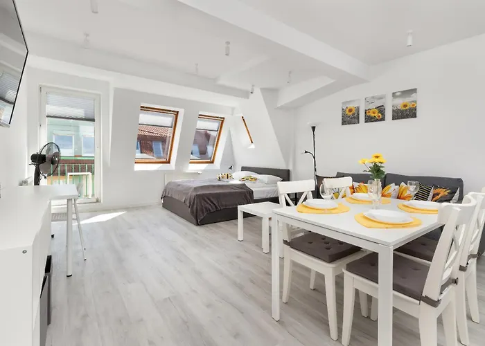 Sopockie Z Parkingiem Przy Plazy I Molo By Renters Sopot